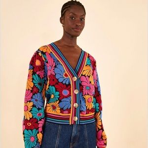NWT beautiful and colorfully Farm Rio cardigan